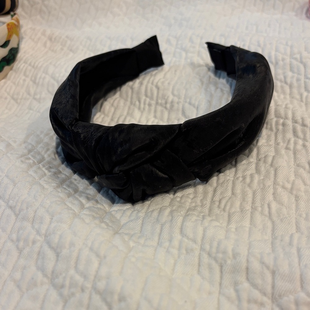Elegant Black Headband with top knot